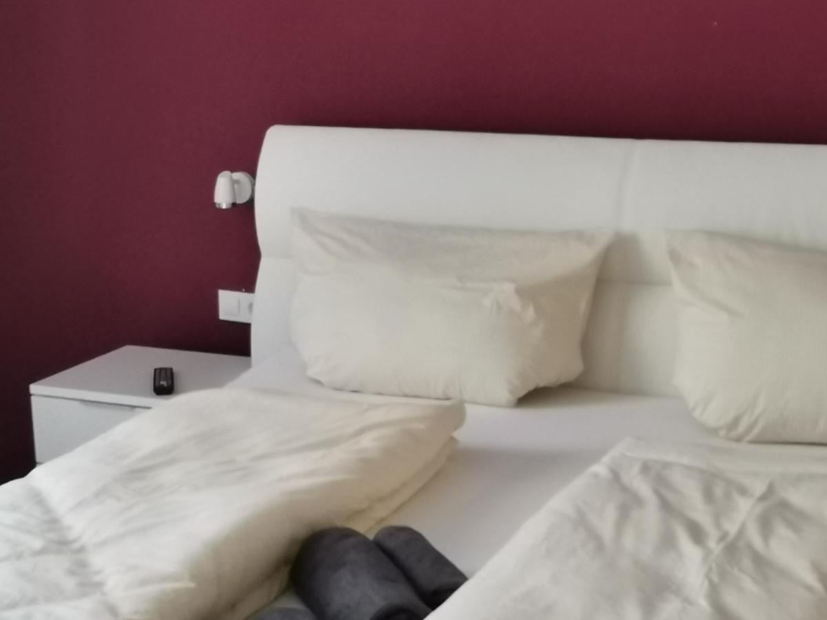 Hotel Gruener Baum - Hotel Im Murgtal, Schwarzwald Weisenbach ภายนอก รูปภาพ