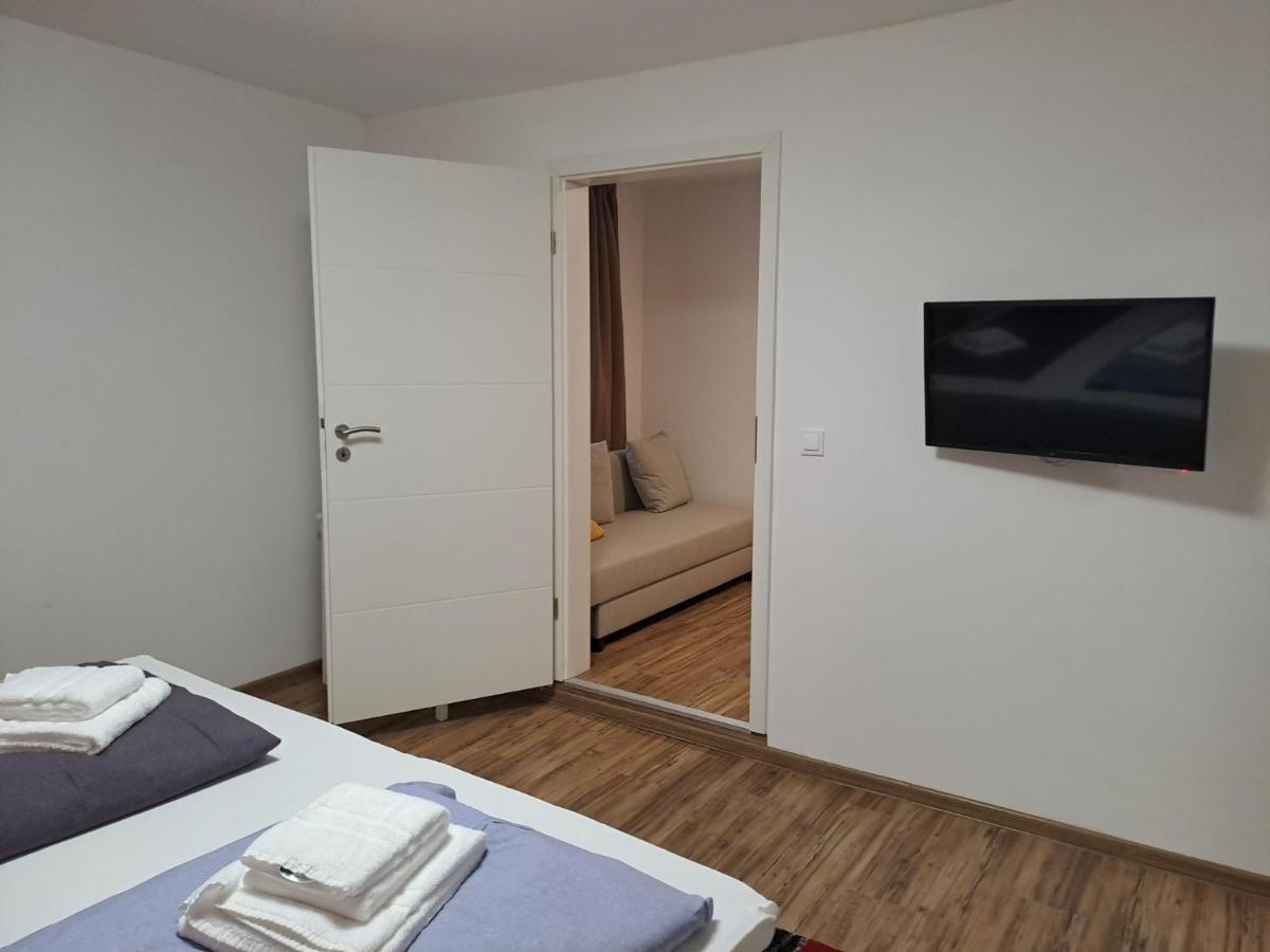 Hotel Gruener Baum - Hotel Im Murgtal, Schwarzwald Weisenbach ภายนอก รูปภาพ